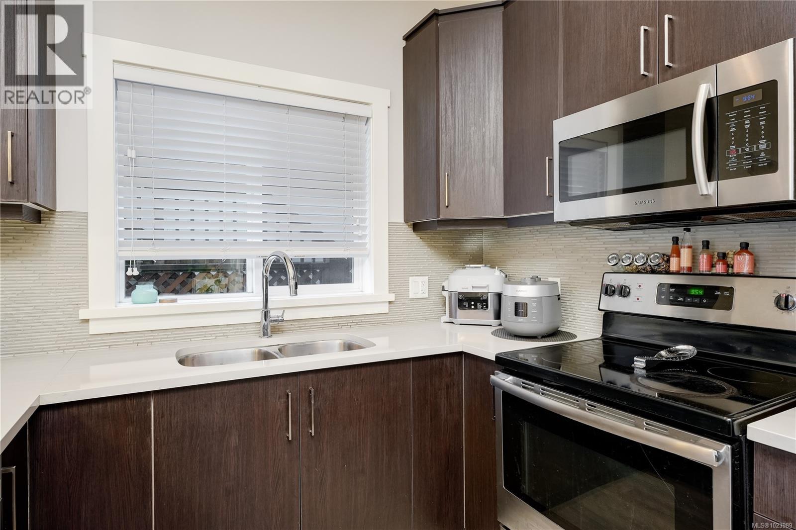 1326 Bombardier Cres, Langford, British Columbia  V9B 0R2 - Photo 8 - 1023989