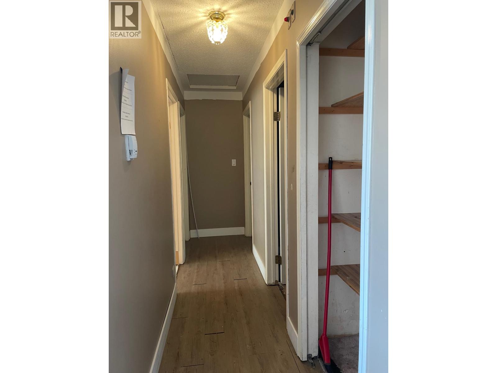 5612 51 Street, Fort Nelson, British Columbia  V0C 1R0 - Photo 12 - R3067789