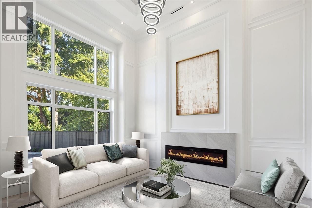 Listing Picture 2 of 12 : 9371 PINEWELL CRESCENT, Richmond / 烈治文 - 魯藝地產 Yvonne Lu Group - MLS Medallion Club Member