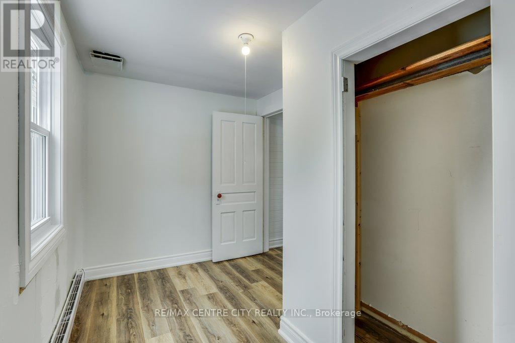 188 Furnival Road, West Elgin, Ontario  N0L 2C0 - Photo 35 - X12722716