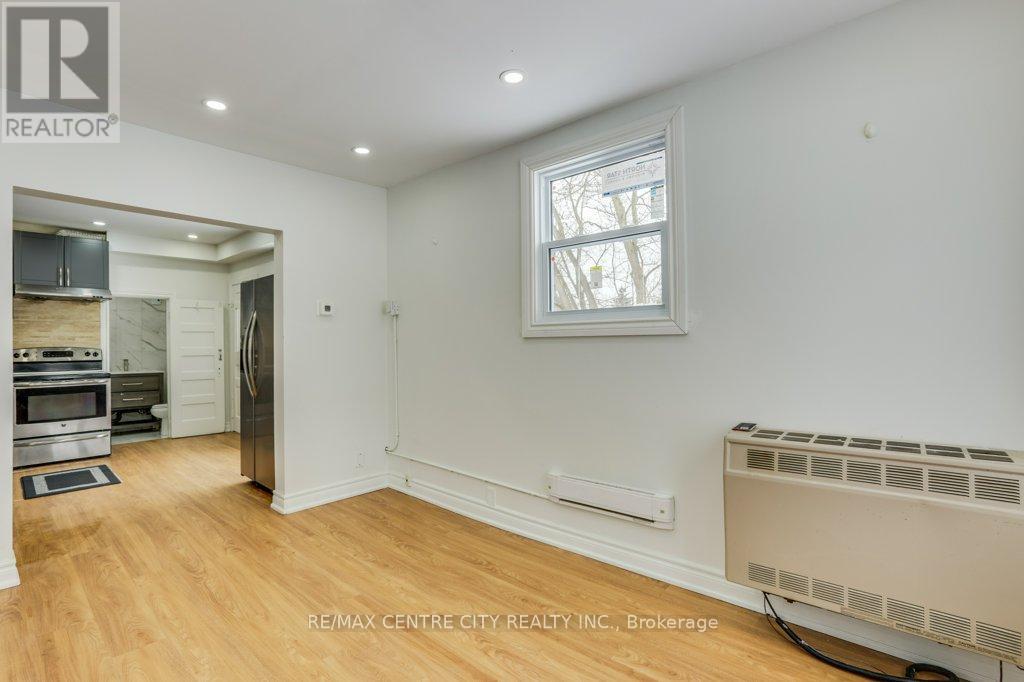 188 Furnival Road, West Elgin, Ontario  N0L 2C0 - Photo 5 - X12722716