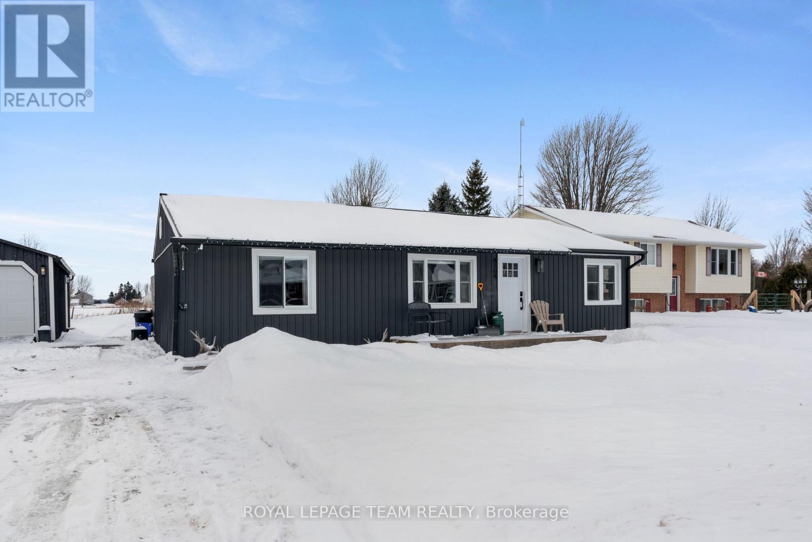 4164 County Road 16 Road, South Dundas, Ontario K0E 1C0 - Photo 2 - X12722720