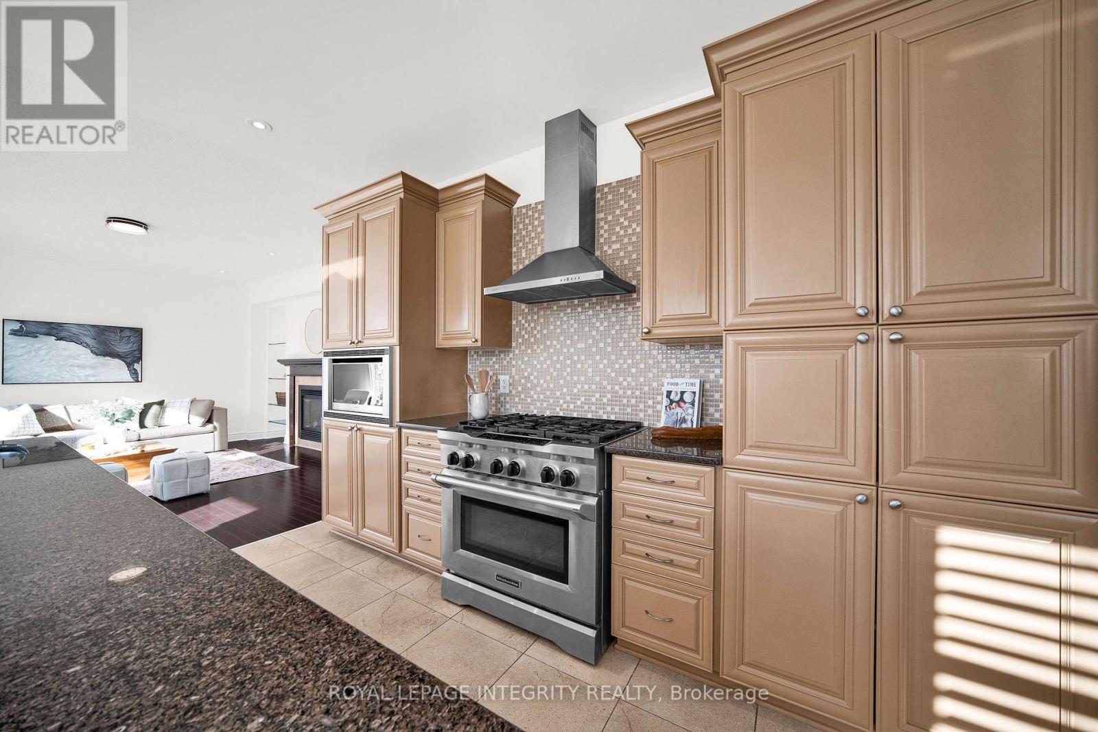 609 New Liskeard Crescent, Ottawa, Ontario  K2J 0N4 - Photo 13 - X12722728