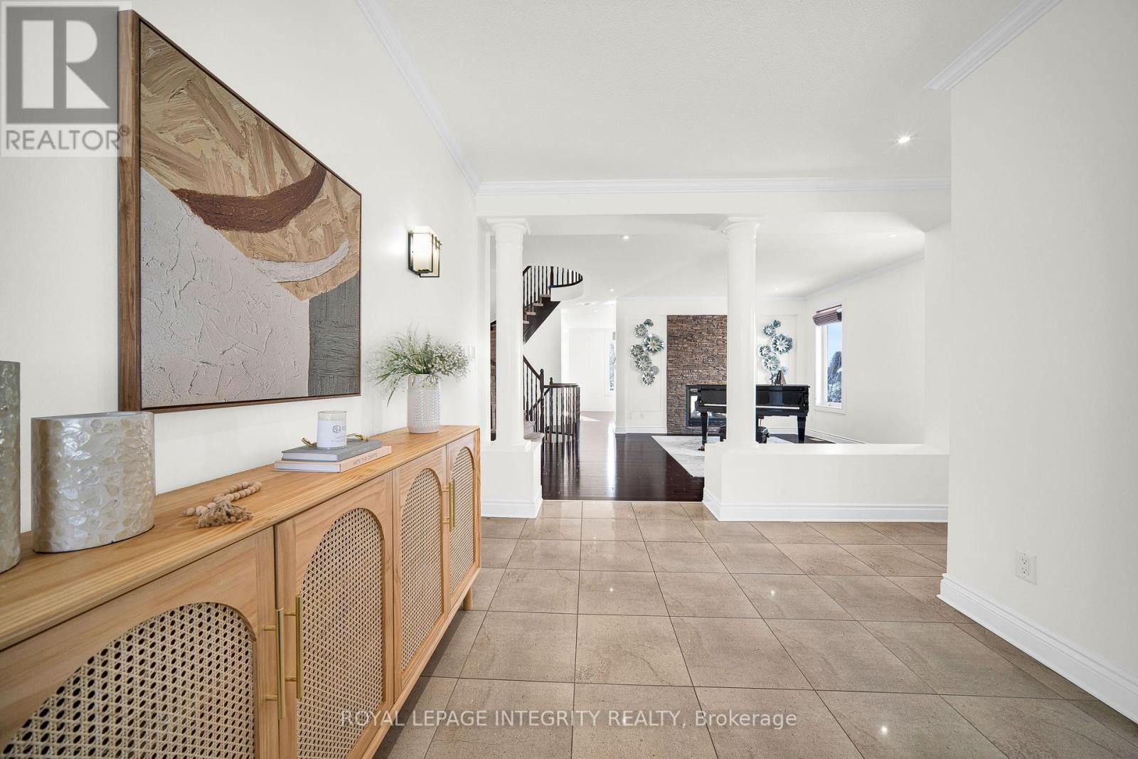 609 New Liskeard Crescent, Ottawa, Ontario  K2J 0N4 - Photo 3 - X12722728