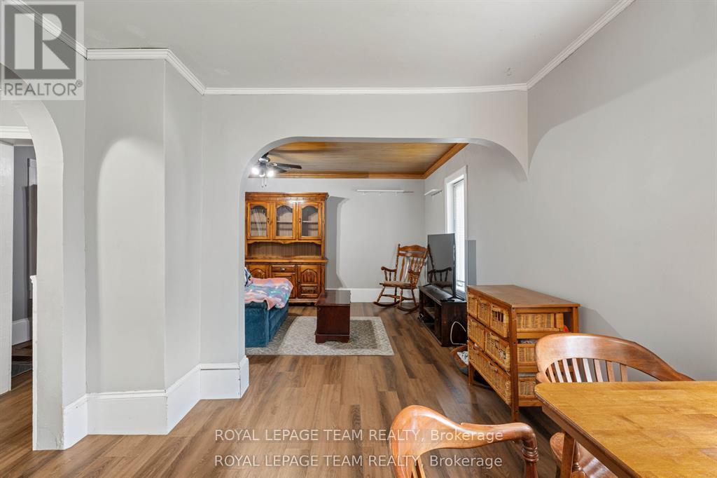 46 Joseph Street, North Dundas, Ontario K0C 1H0 - Photo 18 - X12722730