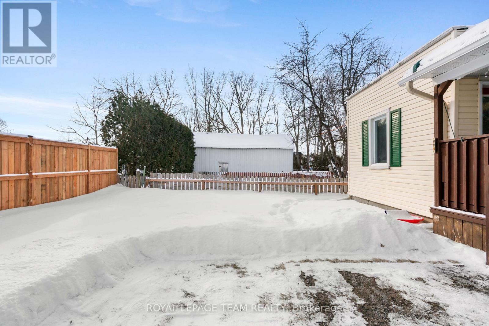 46 Joseph Street, North Dundas, Ontario K0C 1H0 - Photo 2 - X12722730