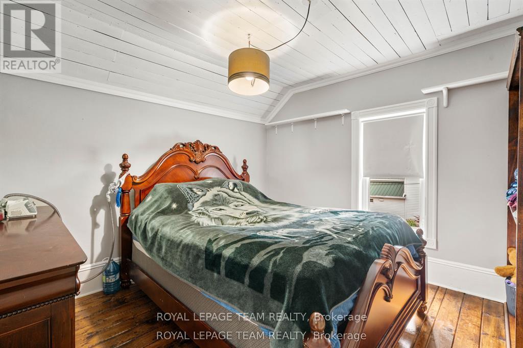 46 Joseph Street, North Dundas, Ontario K0C 1H0 - Photo 23 - X12722730