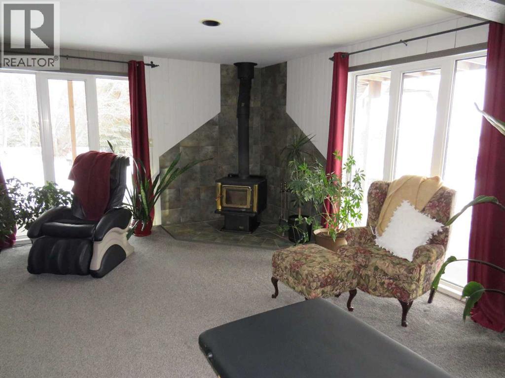 2025 Twp Rd 400, Rural Lacombe County, Alberta  T0C 0J0 - Photo 14 - A2281204