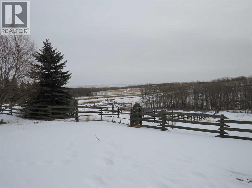 2025 Twp Rd 400, Rural Lacombe County, Alberta  T0C 0J0 - Photo 17 - A2281204