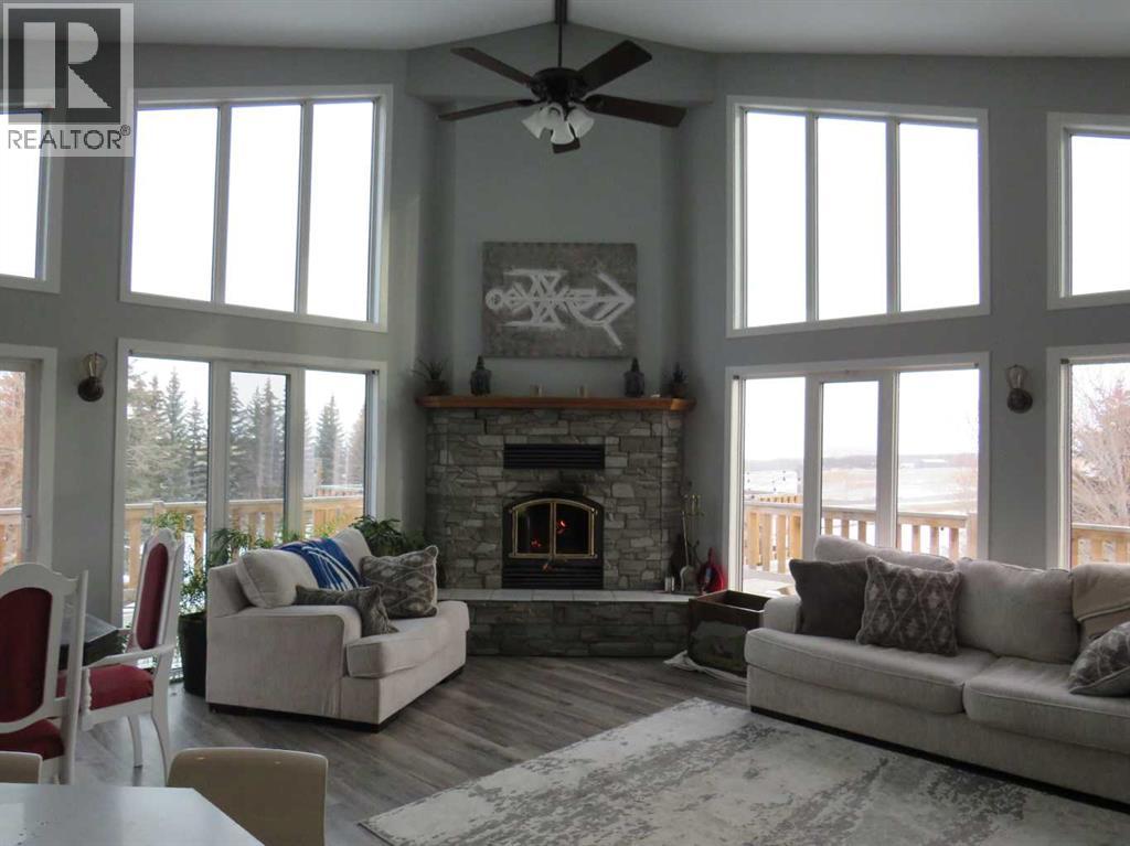 2025 Twp Rd 400, Rural Lacombe County, Alberta  T0C 0J0 - Photo 3 - A2281204