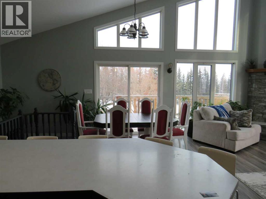 2025 Twp Rd 400, Rural Lacombe County, Alberta  T0C 0J0 - Photo 9 - A2281204