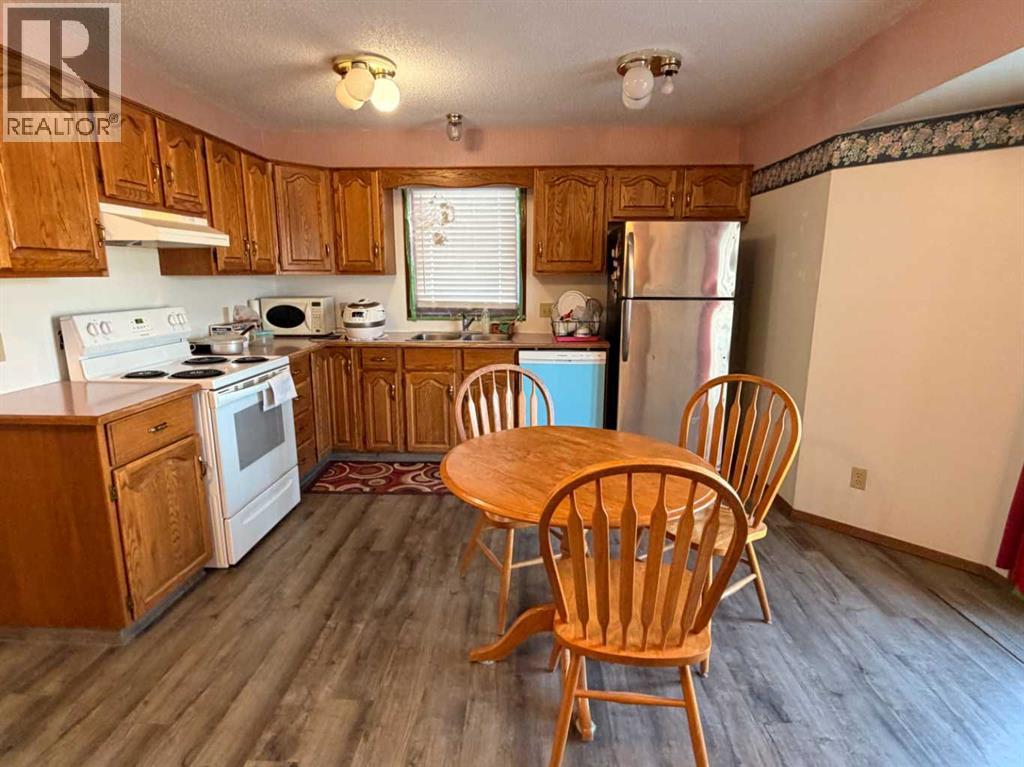 2 1 Street, Purple Springs, Alberta  T0K 1X0 - Photo 18 - A2280927