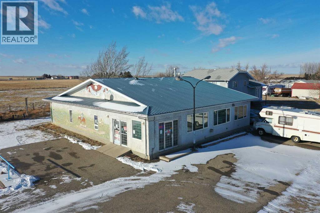 2 1 Street, Purple Springs, Alberta  T0K 1X0 - Photo 3 - A2280927