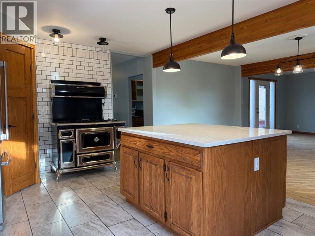 5109 46 Avenue, Vermilion, Alberta  T9X 1Y1 - Photo 7 - A2271244