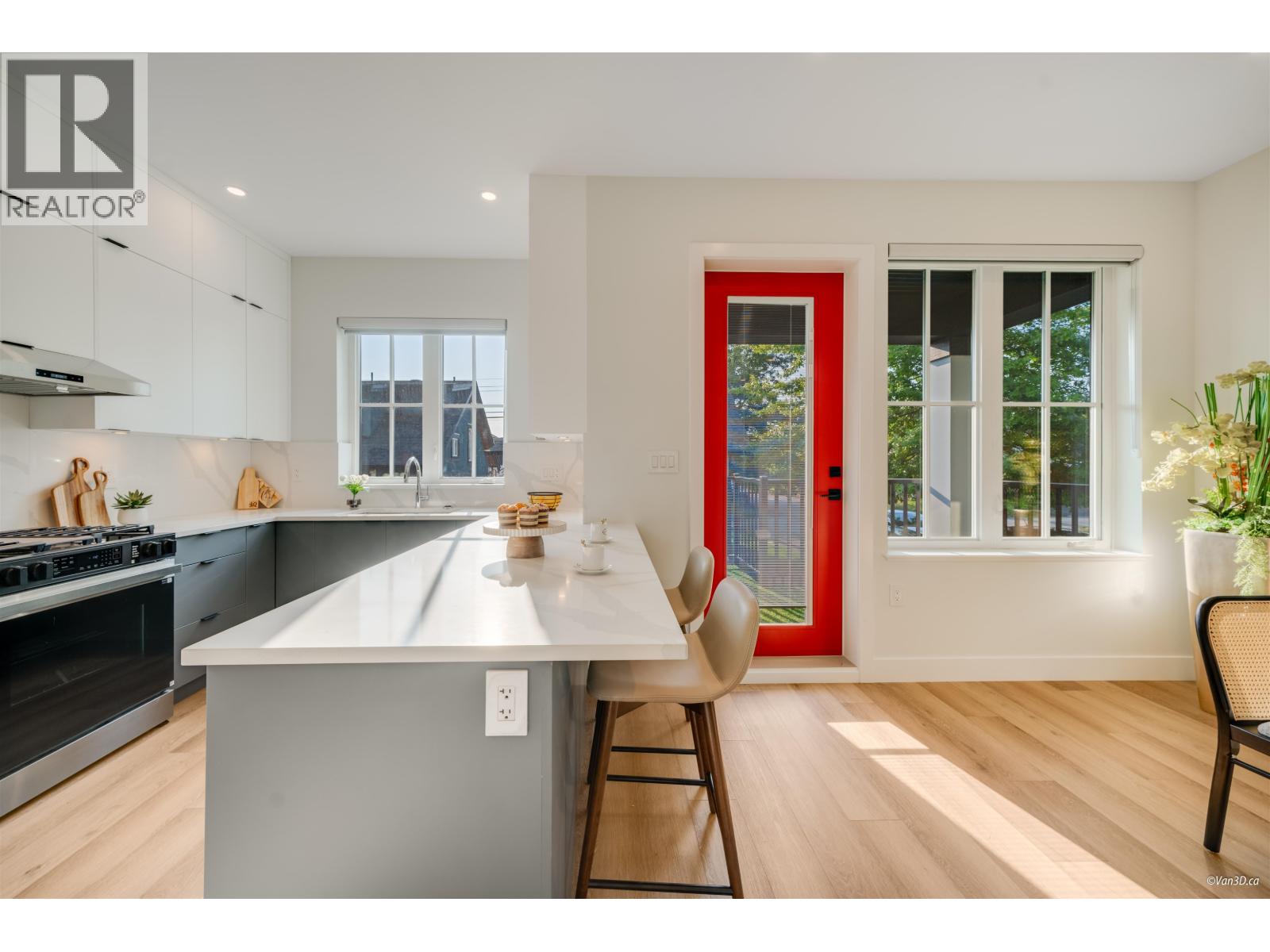 6709 Fleming Street, Vancouver, British Columbia  V5P 3H4 - Photo 14 - R3082434