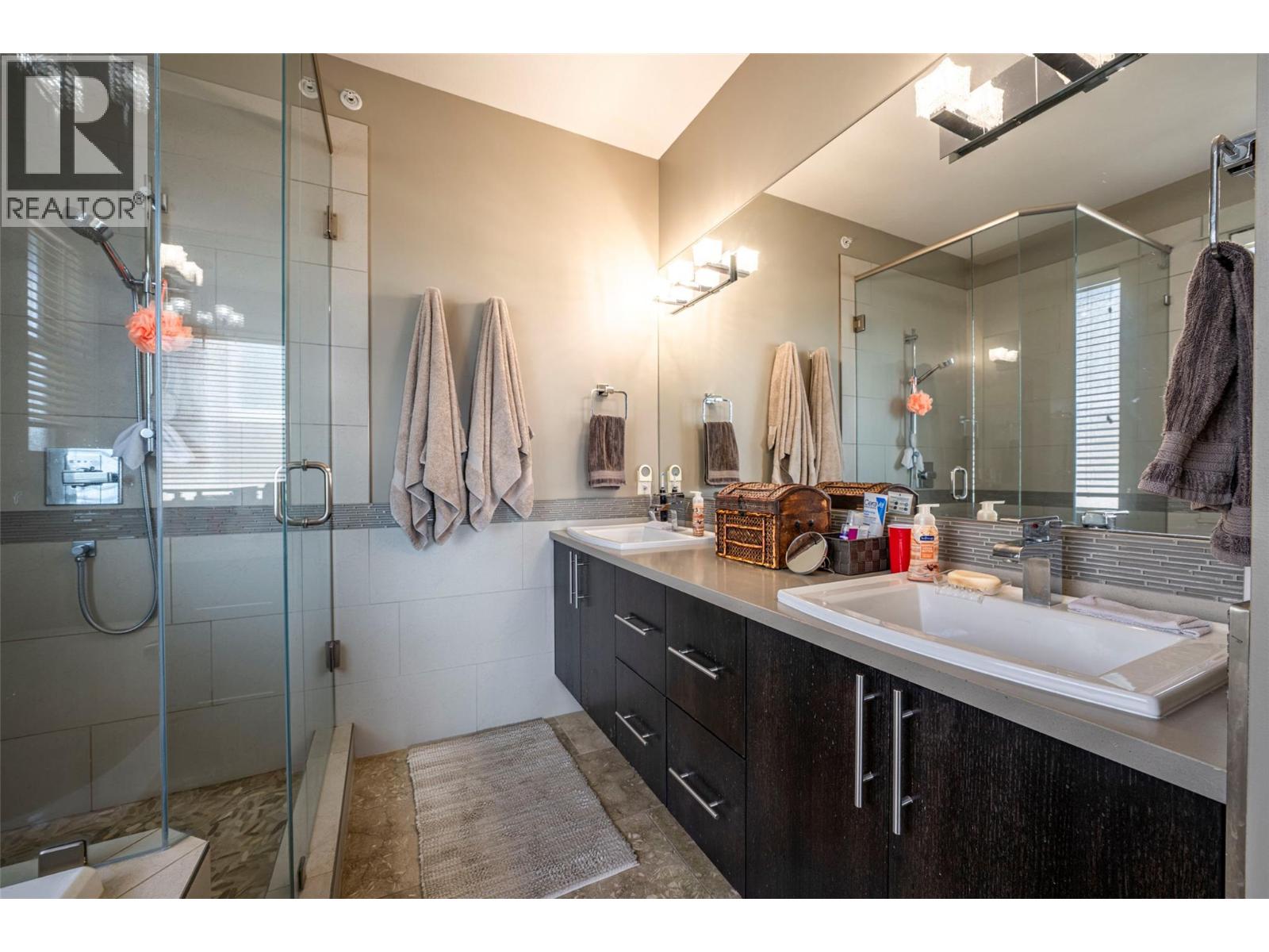 4134 Camelback Way, Vernon, British Columbia  V1T 9W4 - Photo 37 - 10373405