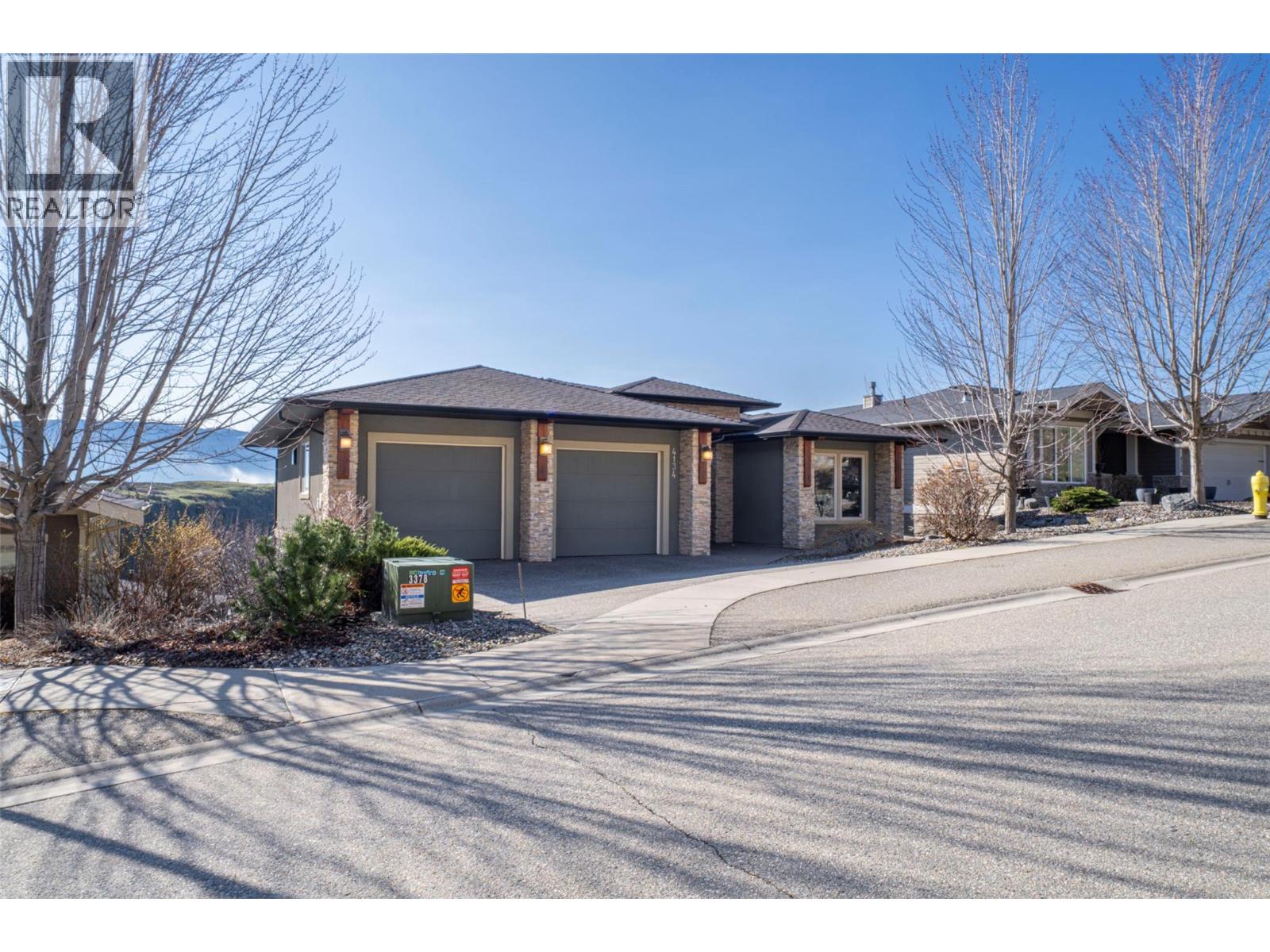 4134 Camelback Way, Vernon, British Columbia  V1T 9W4 - Photo 3 - 10373405