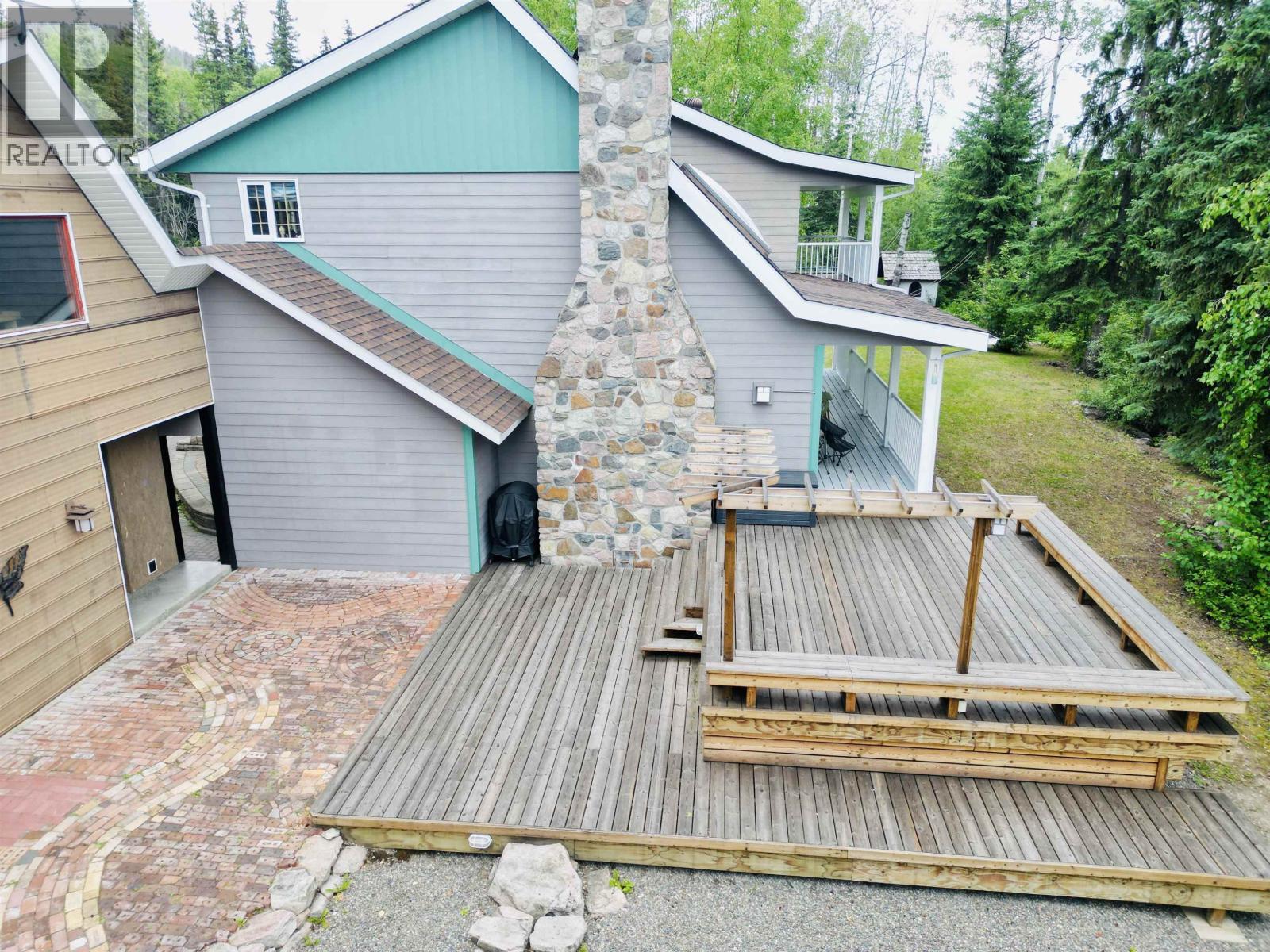 16939 E 16 Highway, Burns Lake, British Columbia  V0J 1E3 - Photo 4 - R3031258