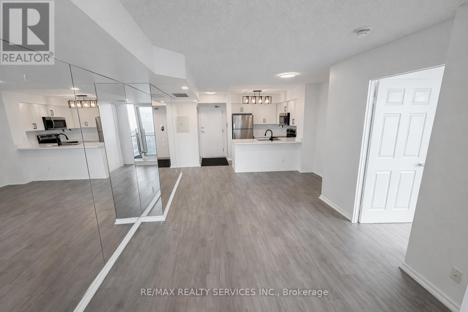 1506 - 28 Harrison Garden Boulevard, Toronto, Ontario  M2N 7B5 - Photo 11 - C12722706