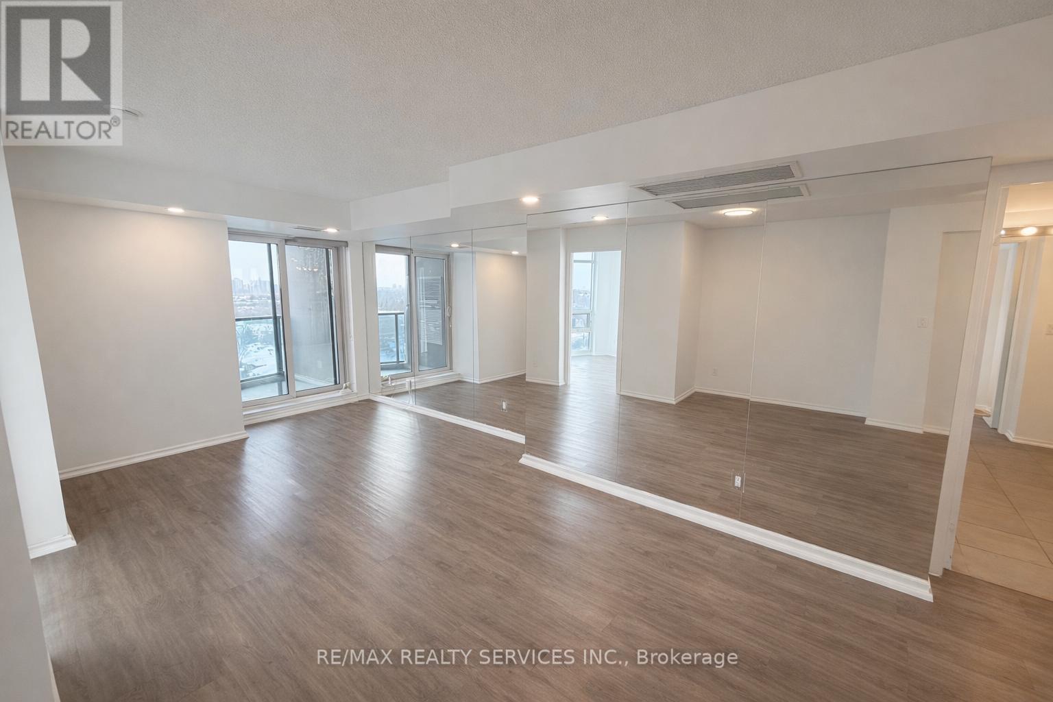 1506 - 28 Harrison Garden Boulevard, Toronto, Ontario  M2N 7B5 - Photo 13 - C12722706