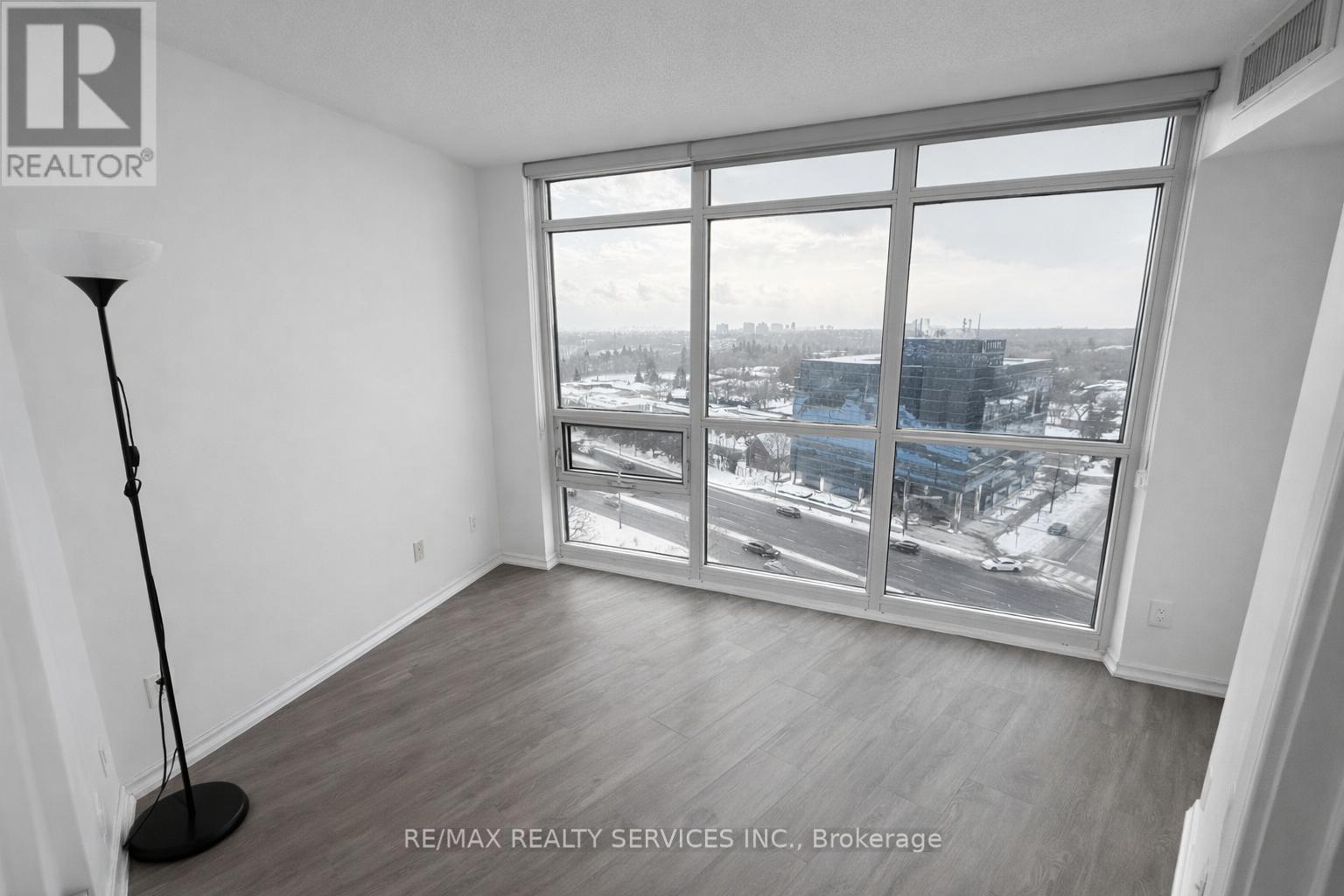 1506 - 28 Harrison Garden Boulevard, Toronto, Ontario  M2N 7B5 - Photo 15 - C12722706