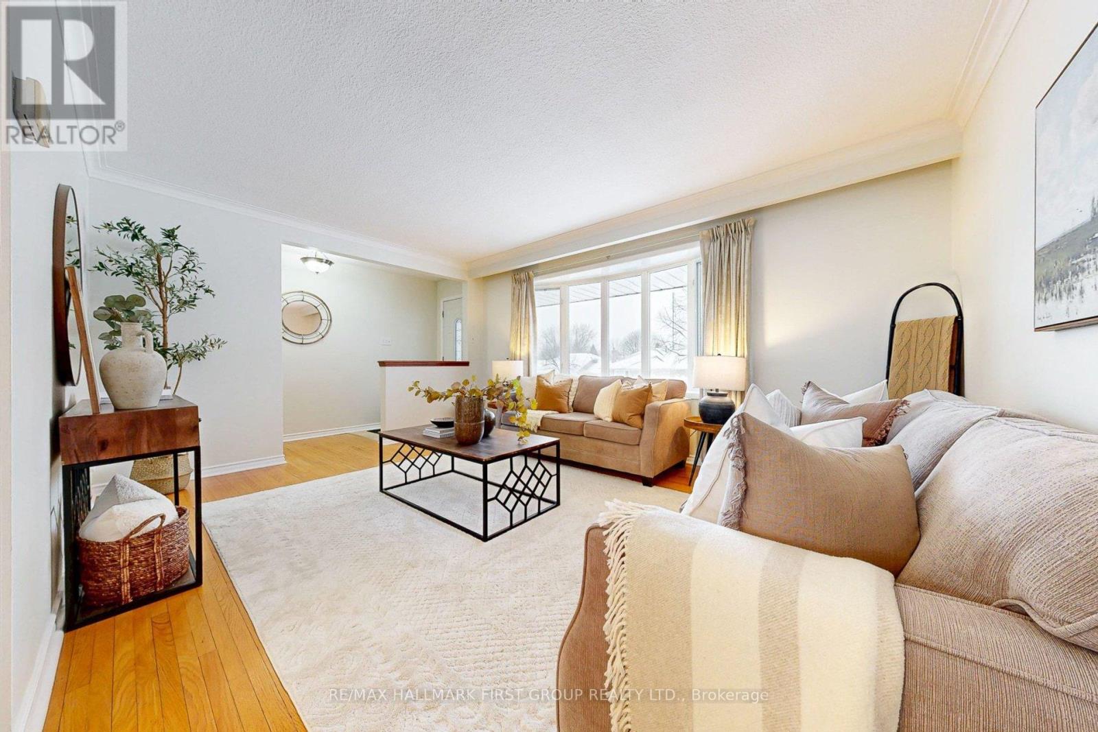 209 Johnson Avenue, Whitby, Ontario  L1N 3T2 - Photo 9 - E12722710