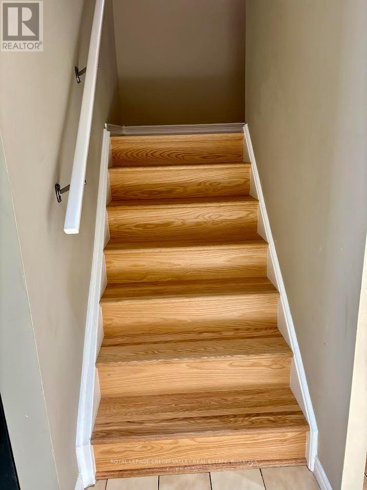 66 Berkshire Square, Brampton, Ontario  L6Z 1N4 - Photo 12 - W12722214