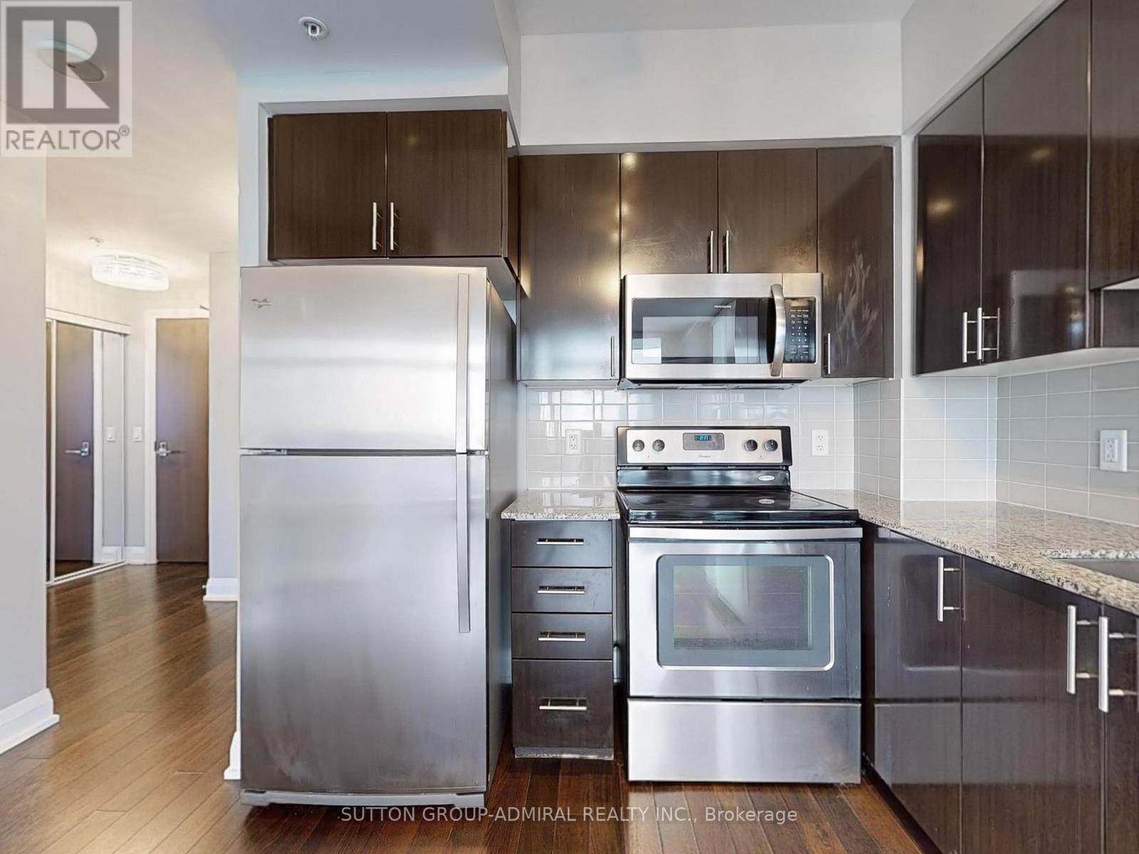 1505 - 85 North Park Road S, Vaughan, Ontario  L4J 0H9 - Photo 10 - N12722726