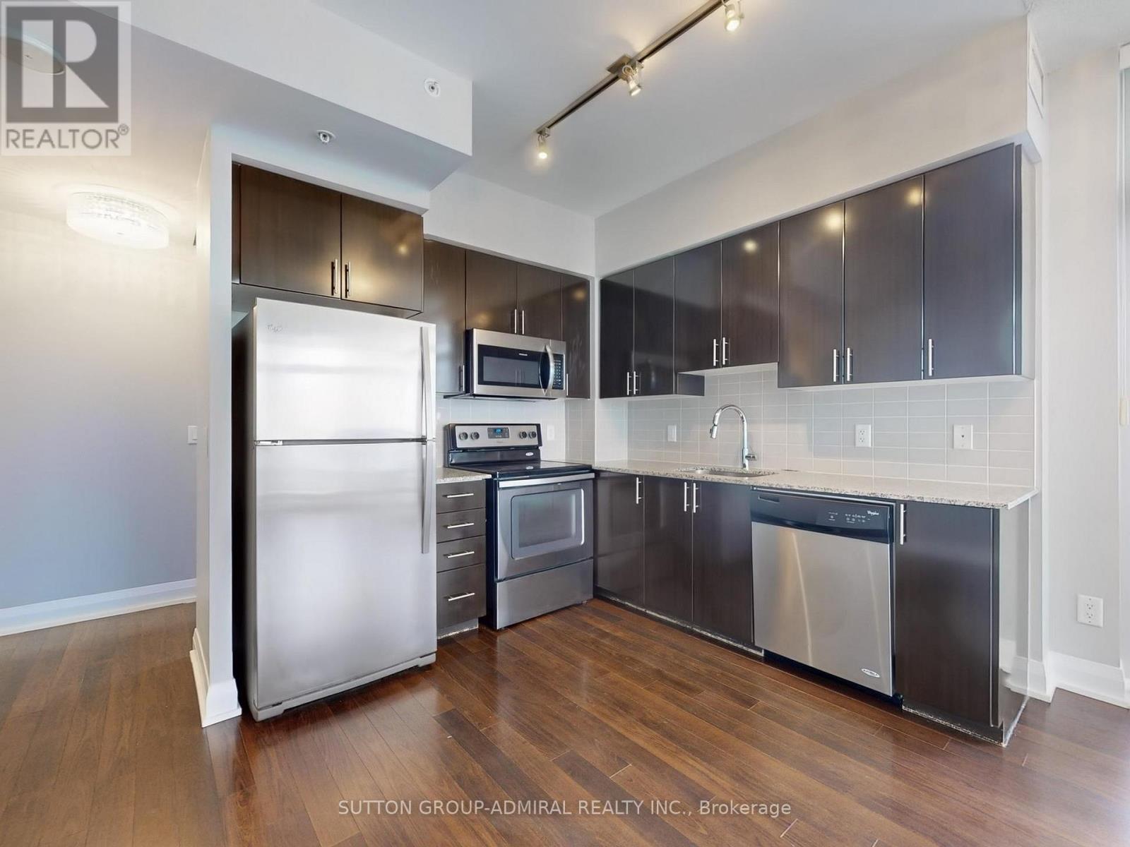 1505 - 85 North Park Road S, Vaughan, Ontario  L4J 0H9 - Photo 11 - N12722726