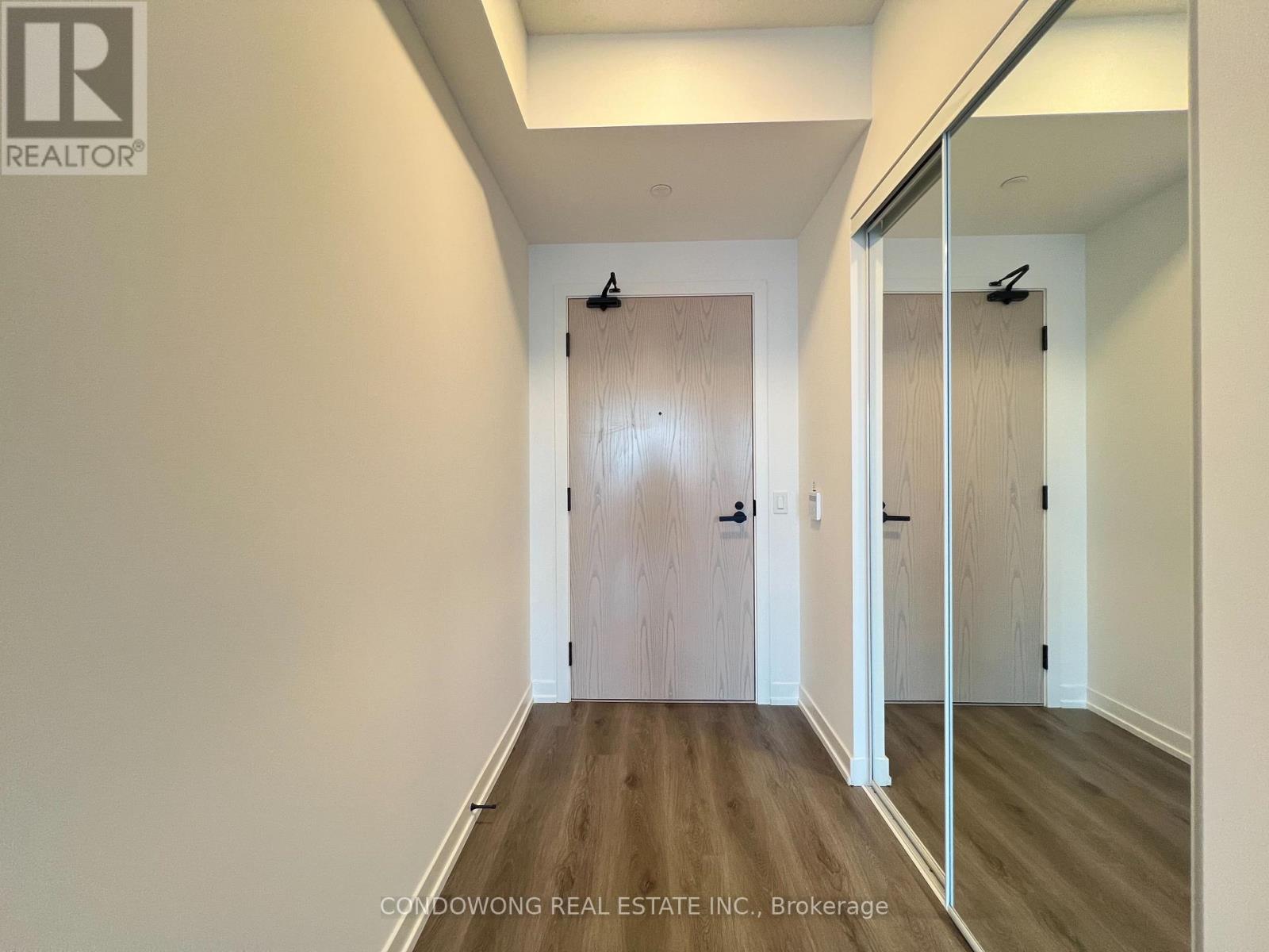 2607 - 28 Interchange Way, Vaughan, Ontario  L4K 0P8 - Photo 13 - N12722732