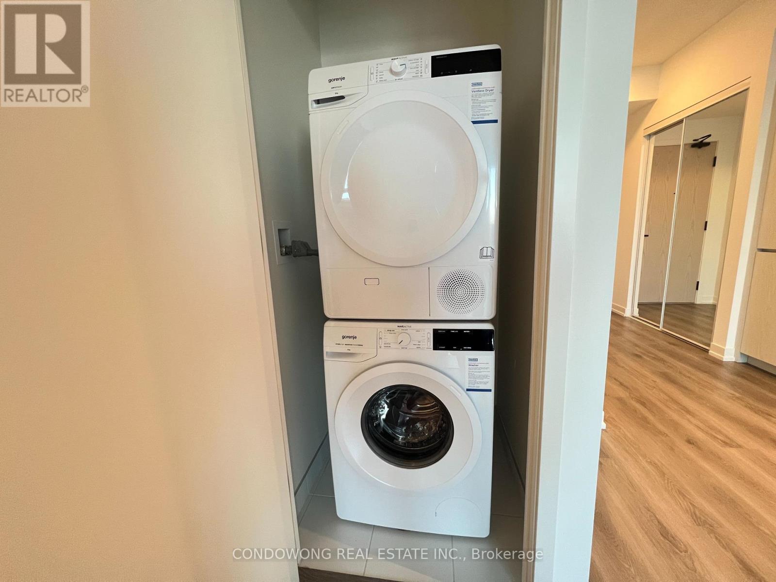 2607 - 28 Interchange Way, Vaughan, Ontario  L4K 0P8 - Photo 3 - N12722732