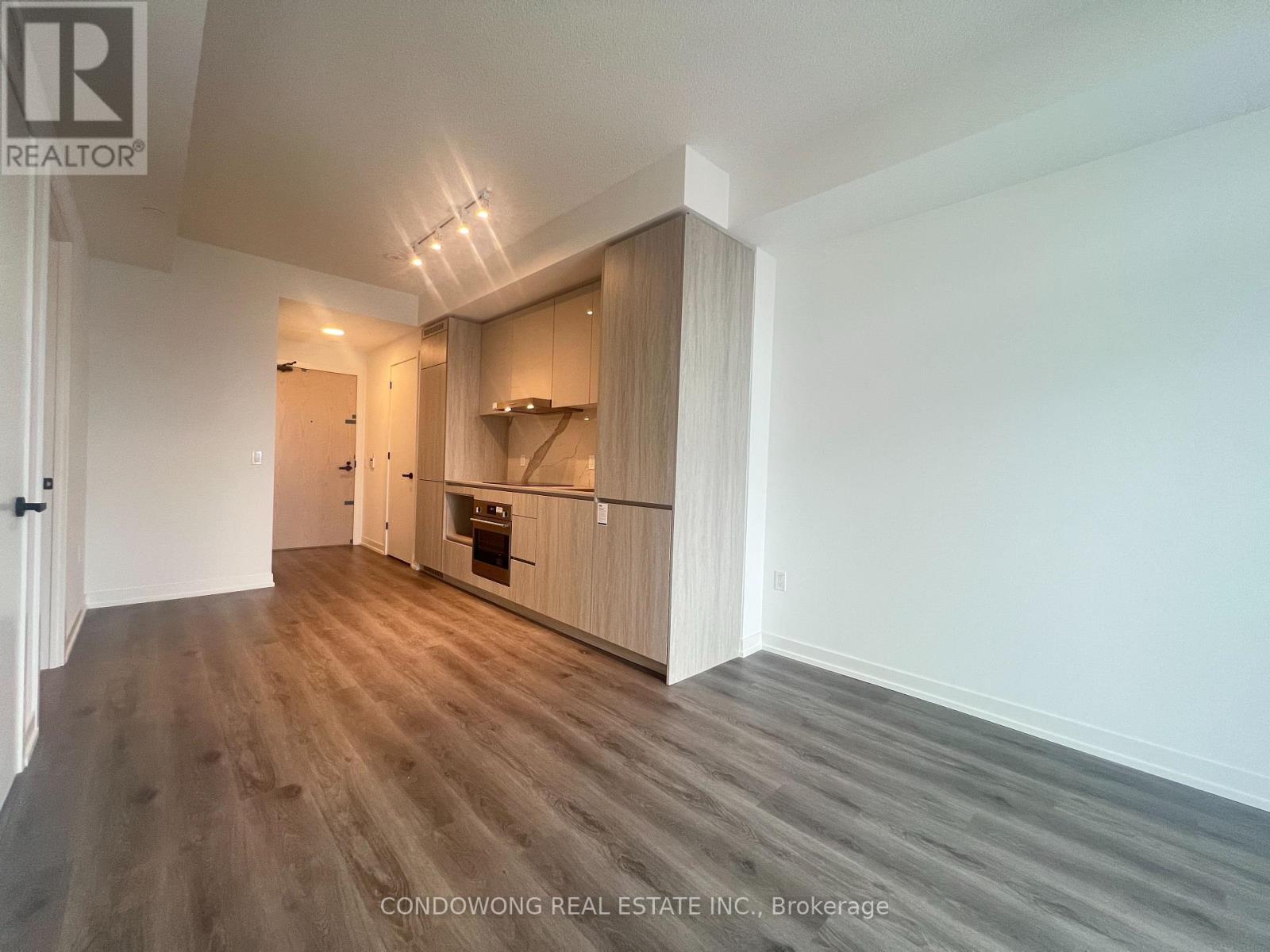 2609 - 28 Interchange Way, Vaughan, Ontario  L4K 0P8 - Photo 10 - N12722738