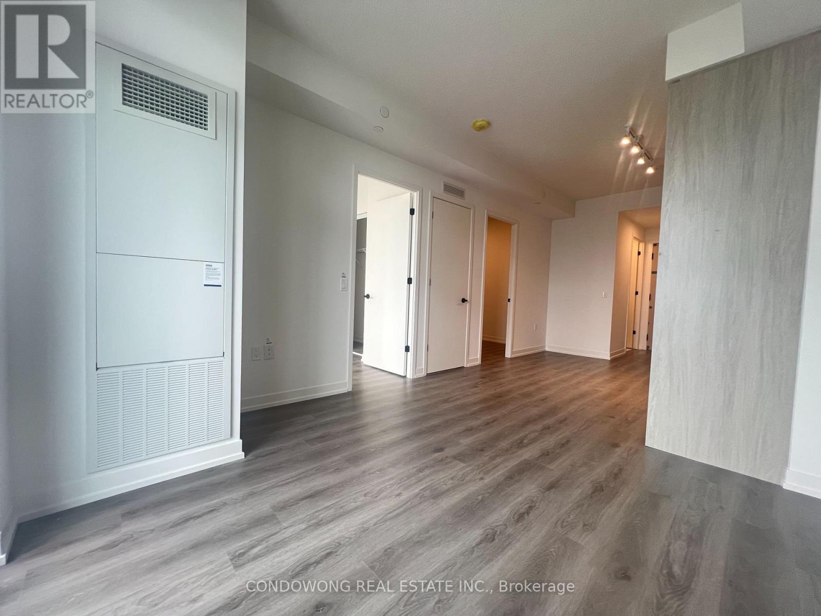 2609 - 28 Interchange Way, Vaughan, Ontario  L4K 0P8 - Photo 9 - N12722738