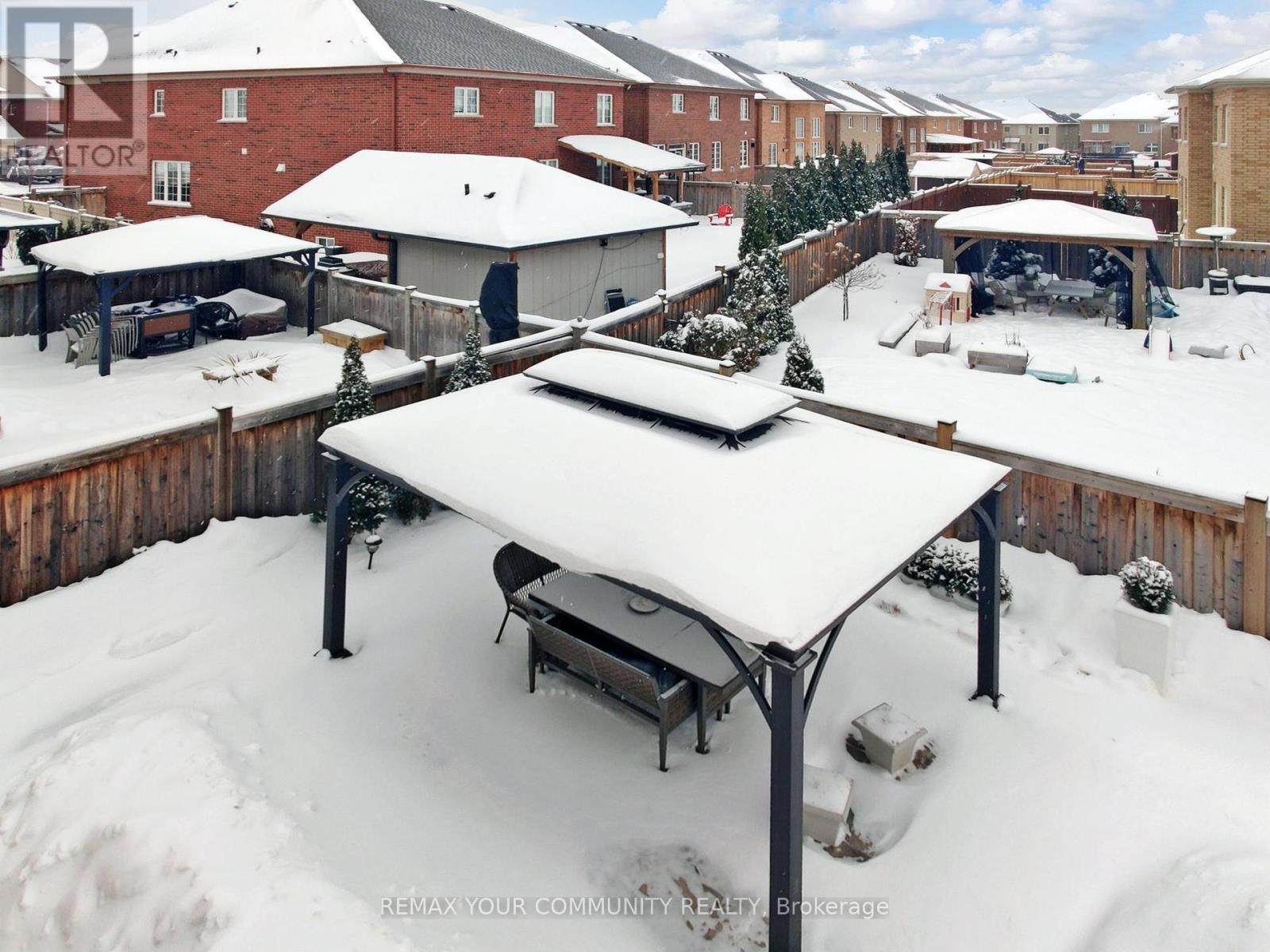 43 Fairmont Ridge Trail, King, Ontario  L7B 0A6 - Photo 46 - N12722742