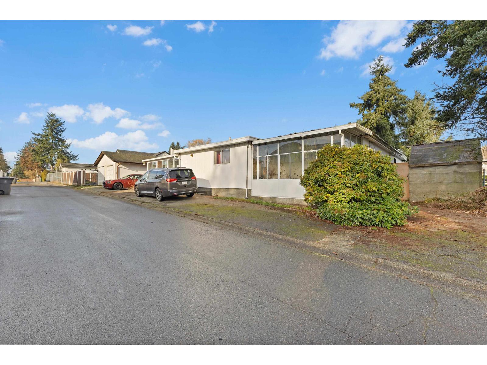 14118 72 A Avenue, Surrey, British Columbia  V3W 7M7 - Photo 7 - R3080974