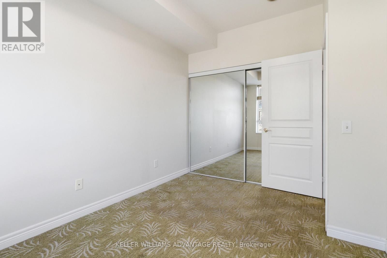 305 - 9 Boardwalk Drive, Toronto, Ontario  M4L 6T1 - Photo 18 - E12722074