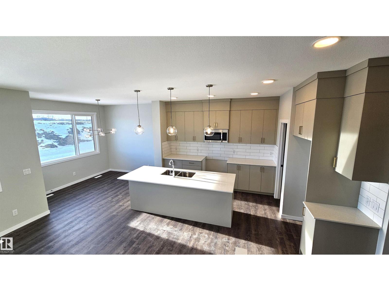 2357 Egret Wy Nw, Edmonton, Alberta  T6M 3G8 - Photo 3 - E4466275