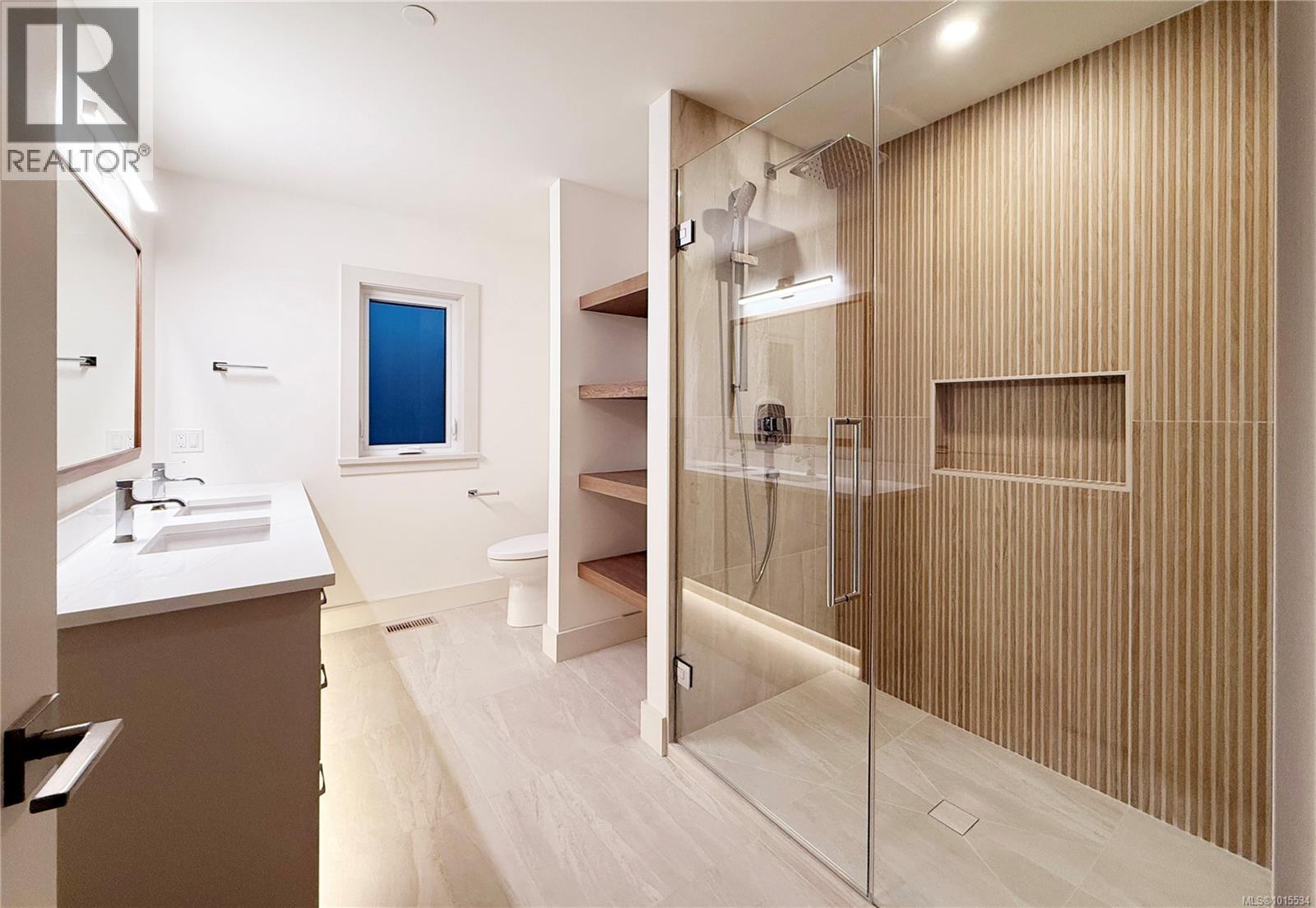 695 Westminster Blvd, Courtenay, British Columbia  V9N 0E1 - Photo 7 - 1015534