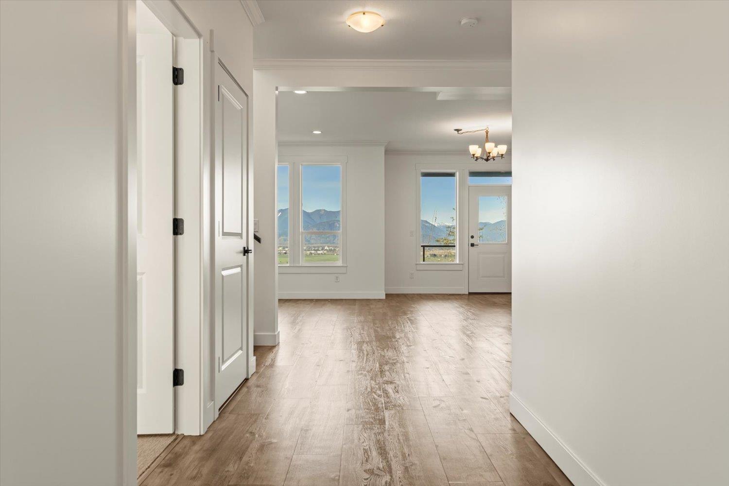 47458 Wittenberg Place, Promontory, Chilliwack, British Columbia  V2R 0L3 - Photo 5 - R3082233