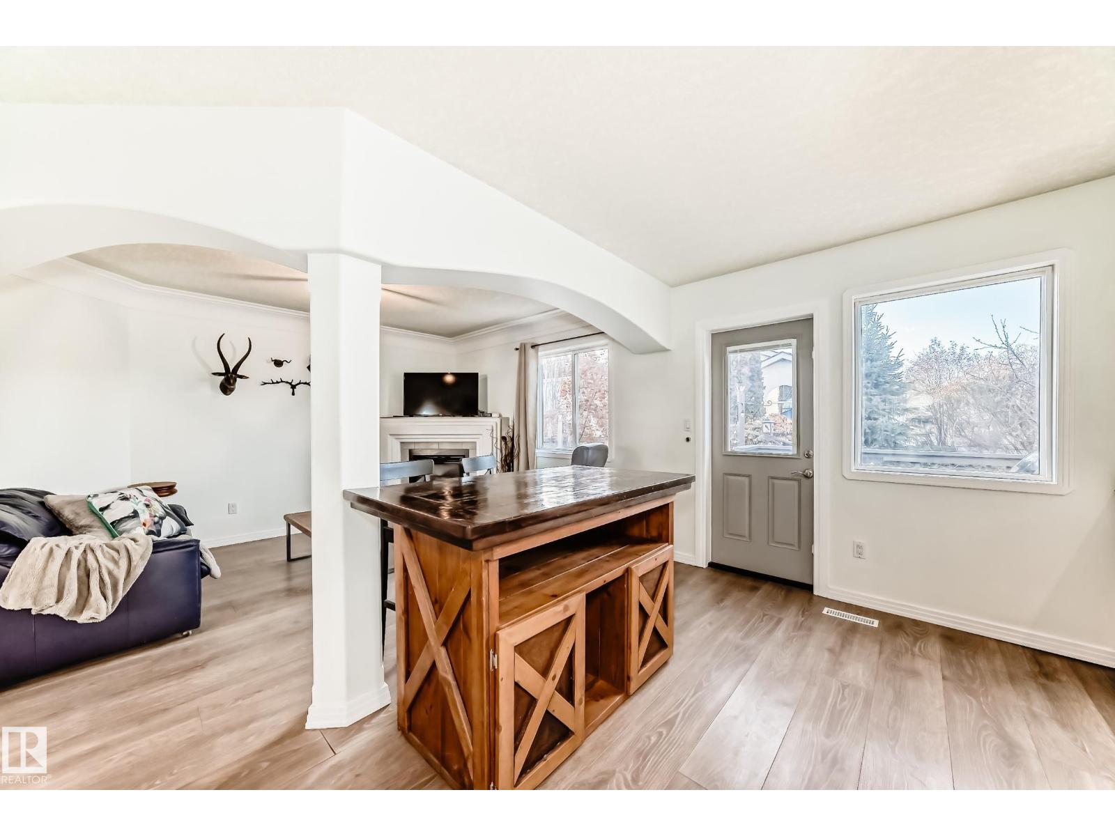 1619 Welbourn Cv Nw Nw, Edmonton, Alberta  T6M 2M3 - Photo 8 - E4465399