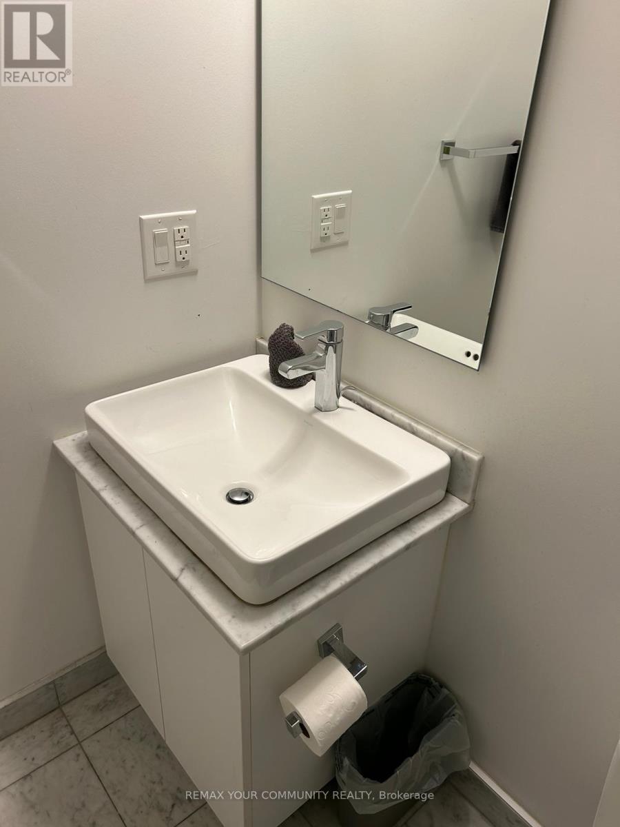 5707 - 14 York Street, Toronto, Ontario M5J 0B1 - Photo 13 - C12722768