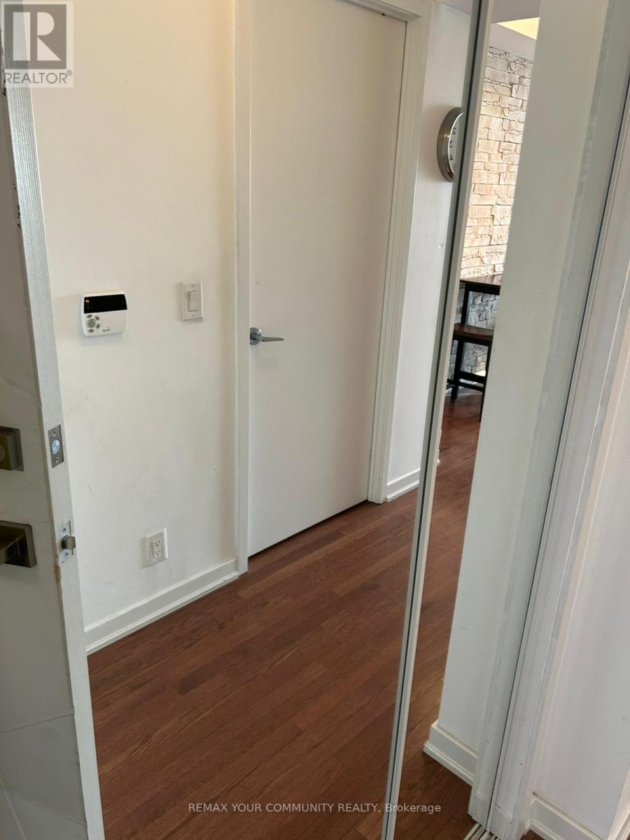 5707 - 14 York Street, Toronto, Ontario M5J 0B1 - Photo 5 - C12722768