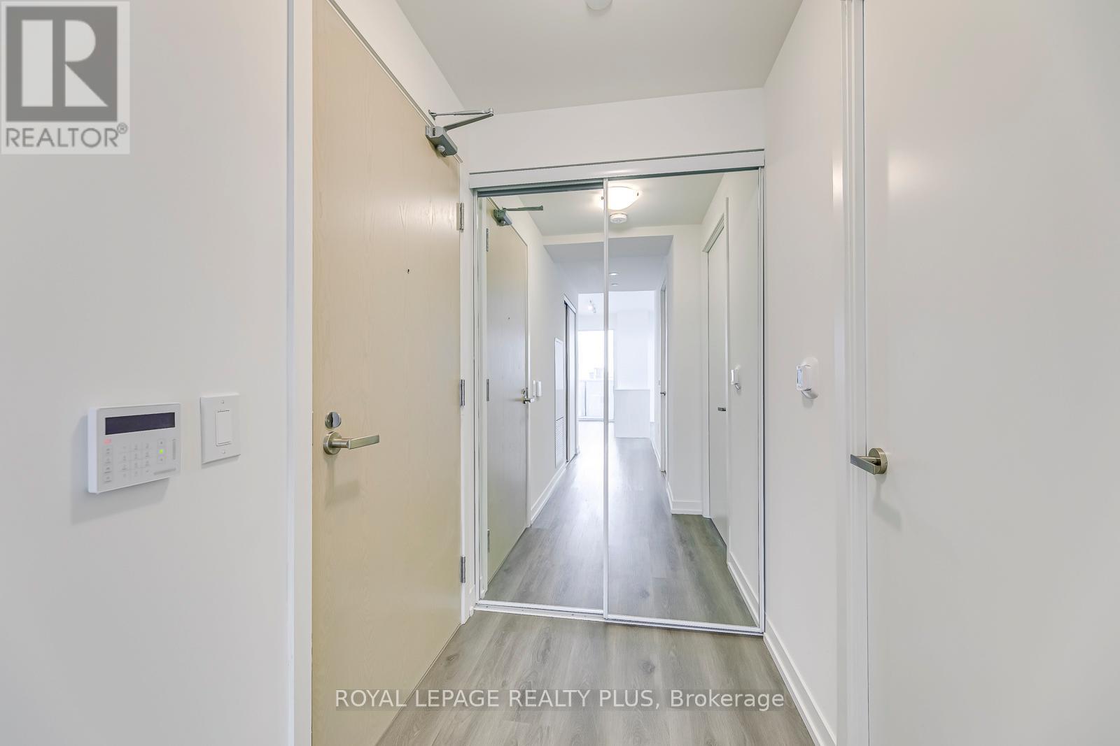 6309 - 138 Downes Street, Toronto, Ontario  M5E 0E4 - Photo 5 - C12722784