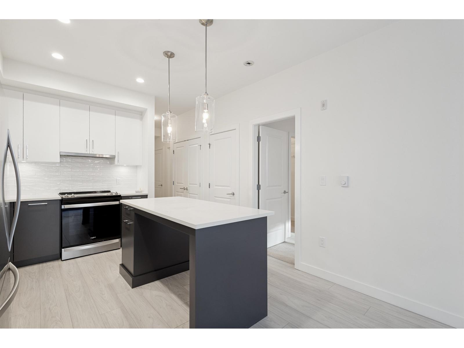 B123 20834 80 Avenue, Langley, British Columbia  V2Y 3M6 - Photo 5 - R3082462