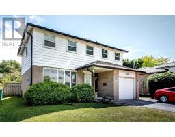 32 MISTHOLLOW SQUARE, Toronto, Ontario