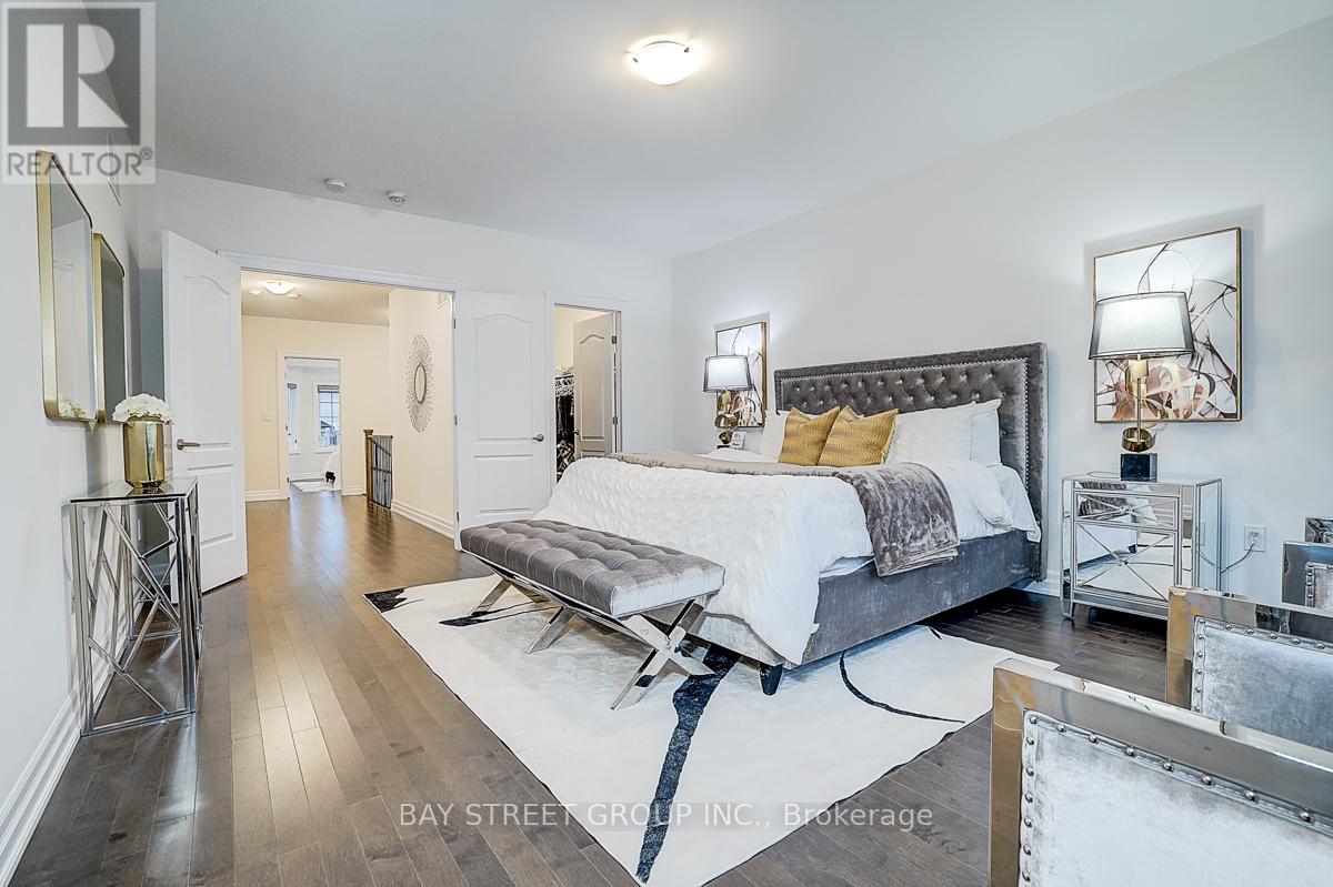 16 Botelho Circle, Aurora, Ontario  L4G 3X3 - Photo 26 - N12722808