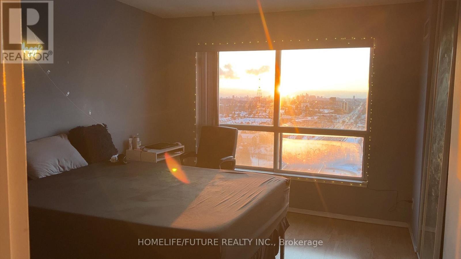 2209 - 2550 Lawrence Avenue E, Toronto, Ontario M1P 4Z3 - Photo 5 - E12722786