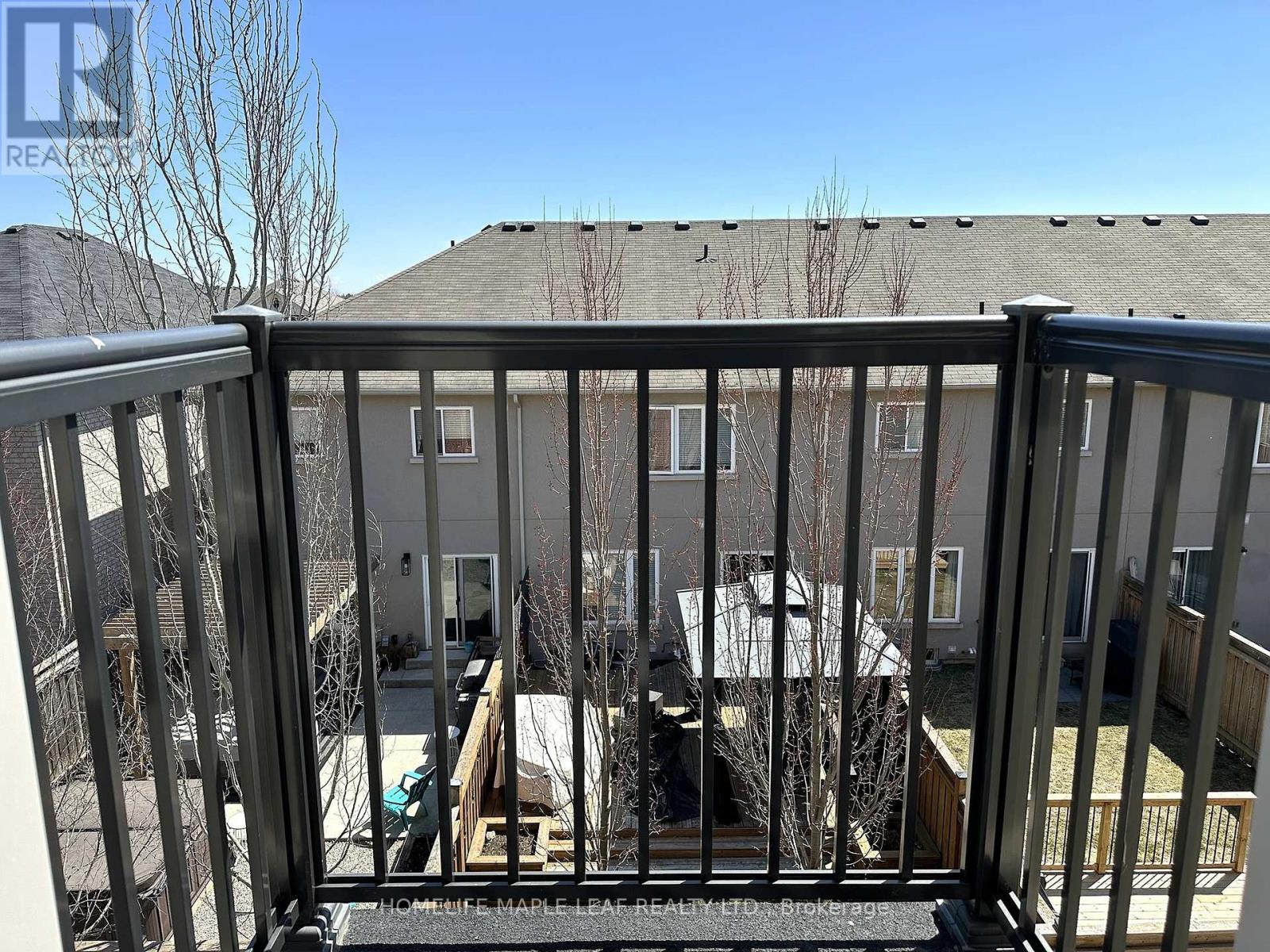 26 Borers Creek Circle, Hamilton, Ontario  L8B 1W3 - Photo 30 - X12722764