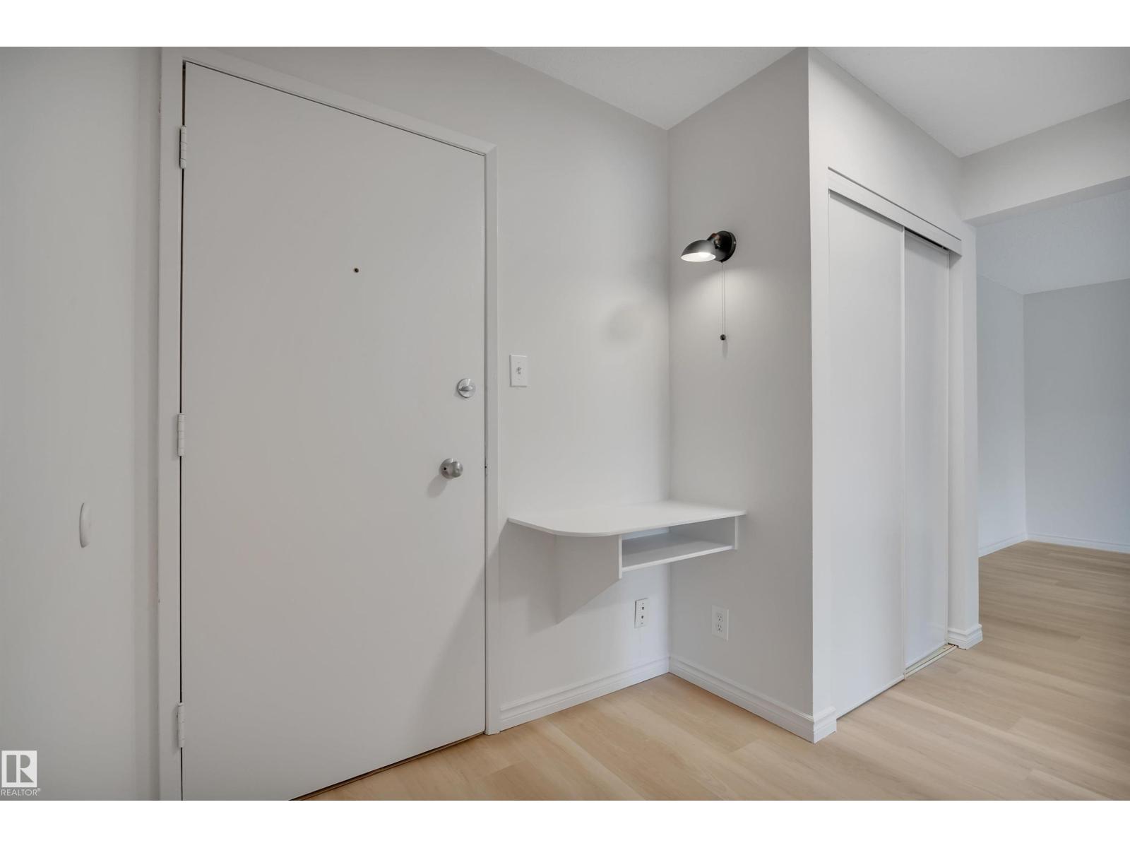 #222 5730 Riverbend Rd Nw, Edmonton, Alberta  T6H 4T4 - Photo 3 - E4470837