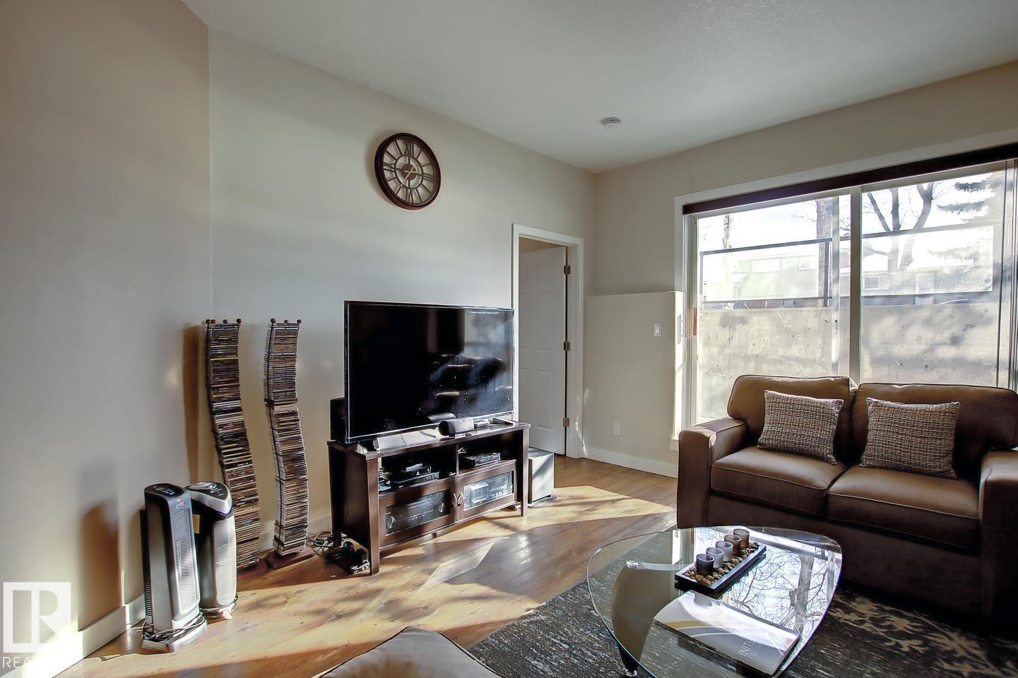 #102 10905 109 St Nw, Edmonton, Alberta  T5H 3C2 - Photo 6 - E4470838